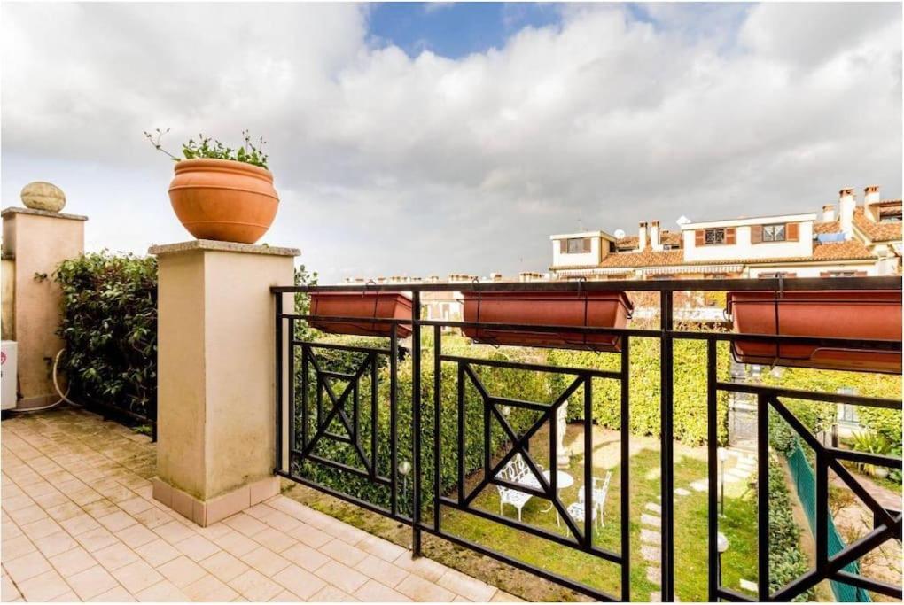 Villa Gurrieri Řím Exteriér fotografie